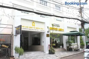Hotel Nguyen Anh 2 - Image 2