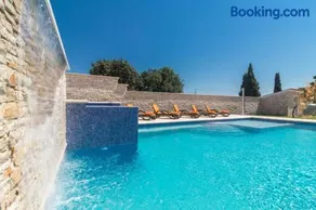Luxurious Villa Istra Kamen - Image 1