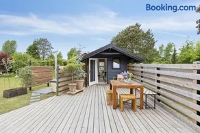 Cozy Little Holiday Home With Wilderness Bath - Image 3