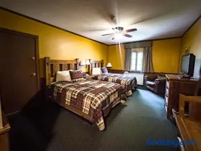 Starved Rock Lodge - Image 2