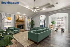 MTZ Homes Modern Style 4 bed Near Fort Hood - Image 1