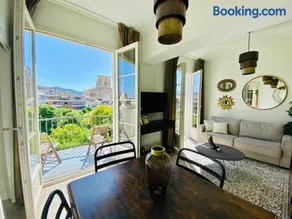 Granada Luxury Apartments - Image 1