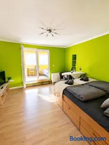 Velmora Boutique Suites - Budget Apartment Rheingau - Image 2