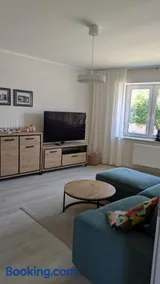Moderne 3-Zimmer-Ferienwohnung direkt am Saaleradwanderweg - Image 1