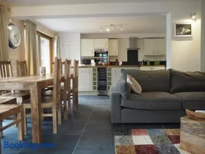Chalet Marmotte M2 apartment for 8 - Image 2