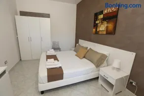 Helios Rooms - Image 1