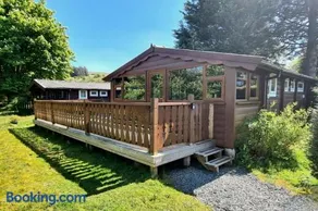 Cosy log cabin in Snowdonia 19 - Image 1