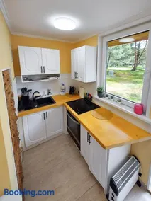 Cozy Cottage - Image 4
