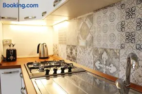 Taonasi Mazzeo Apartment - Image 3