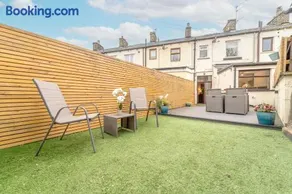 Kirkmoor Cottage - Cosy home central Clitheroe - Image 2