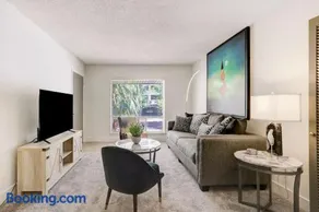 PremiumStay Galleria Area 2 BR BA Unit 204 - Image 2