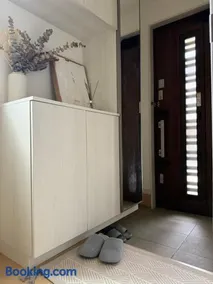 一軒家貸切尾道観光 JR松永駅徒歩1分MAX6人 Cozy Entire House Great for Onomichi Sightseeing! 1-Min Walk from JR Matsunaga Station, Free Parking, Sleeps up to 6 Guests - Image 2