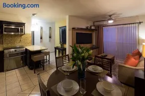 Irresistible 2BD PH Close to Beach - Image 3