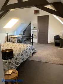 Chambre chaleureuse avec accès indépendant et sanitaires indépendants - Image 1