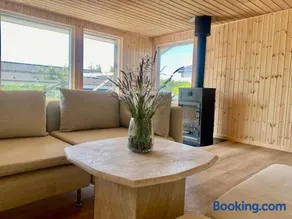 2-Family Activity Cottage - Image 4