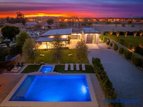 PickleballVolleyballGolf2 HomesHeated Pool - Image 1
