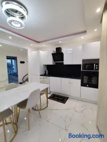 Cozy appartment downtown Nizza 2 Bedroom 1 min Beach 1 min tramway 10min airport air conditionner - Image 5