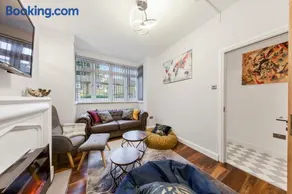 Stunning house - Image 4