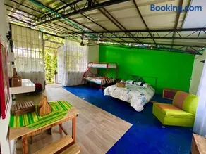 Green House's - Image 2