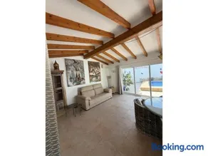 Benissa Villa with Pool - Image 2