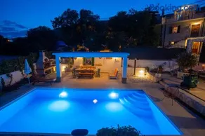 Villa Marela with Heated Swimming Pool - Image 1