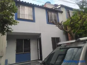 Casa azul en Piedecuesta - Image 2