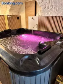 Jacuzzi des Voutes - Image 3