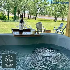 Whispering Oak- Lakefront Cabin Retreat - Image 1