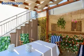 Adamou Family House - Image 3