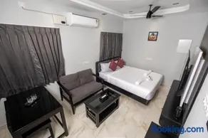 Coral Shelters Service Apartments Luxe Kochadai - Image 2