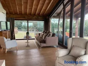 LA RIMESSA EXPERIENCE-Dream Holiday Home - Image 3