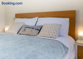 Stones Throw Studio Apartment Bude Cornwall - Image 4