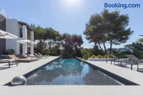 Secluded Paradise in Ibiza City, 1038 - Image 1