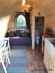 Robins Nest glamping pod North Wales - Image 5