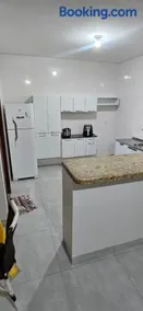 Casa ampla, estrutura e mobilia nova e confortavel - Image 3