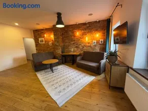 Apartament BROWAR z Prywatnym Ogrodem nad Rzeką - Starówka - Image 1