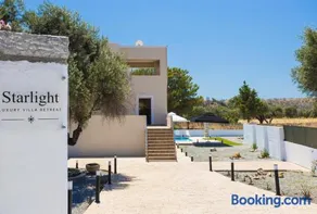 Starlight Luxury Villa Retreat - Image 4
