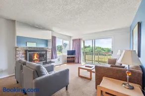 2-Bedroom Suite with King Bed and Fireplace - Pool and Hot Tub - Image 1