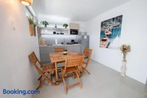 Oceanview Coastal Retreat - 2BR Getaway - Image 4