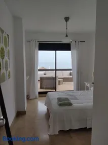 3 bed Penthouse great views - Image 5