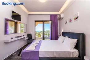 Loukia's Studios and Apartments - Image 2
