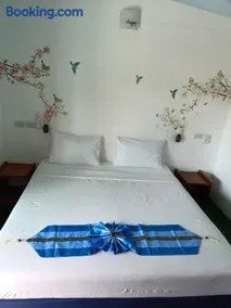 Mumzai House - Image 3