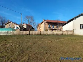 LA MAISON DE VALERIE - Image 1