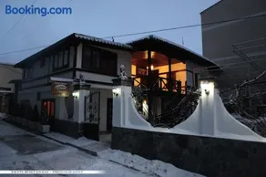 Guest House Bujtina Leon - Image 2