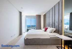 Casa Kolibri, 5m from Marbella, Apartment with Stunning Views - Image 3