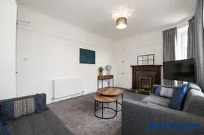 Carnoustie Residence - SJA Stays - 3 Bed Apartment - Image 4