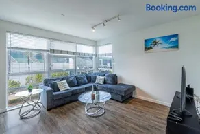 2 Bed 2 Bath X street LA Live, Convention Center, Microsoft Theater - Image 3