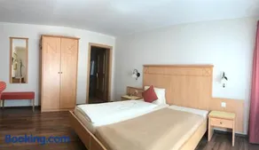 Hotel Kreuz - Image 4