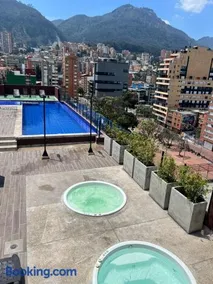 Loft/Apartaestudio Chapinero con piscina gym - Image 2