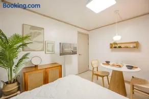 Seoulwood Retreat 4 minutes on foot from Dangsan Station / 10 minutes from Hongik University Station - Image 3